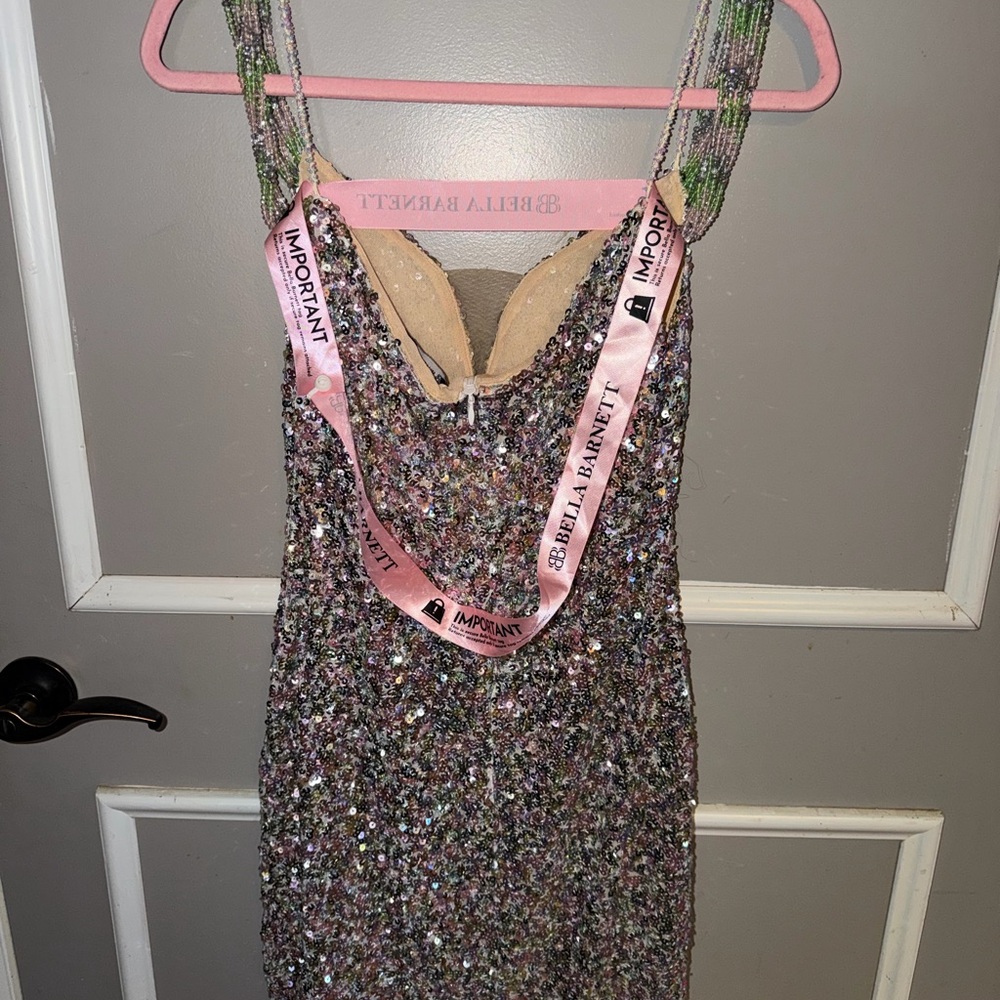 BELLA BARNETT Bead Straps Sequin Mini Dress Birthday Sexy Deep V Size Med - Picture 7 of 10